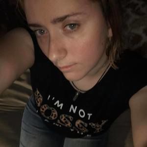 Meet your Posher, Corlina